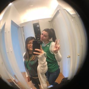 Meet your Posher, Ada